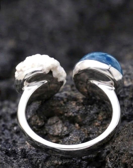 Anillo artesanal de plata,para mujer,ajustable-Joyeria hecha a mano,regalo elegante.Ceramica con forma de rodolito,y cuarzo azul.