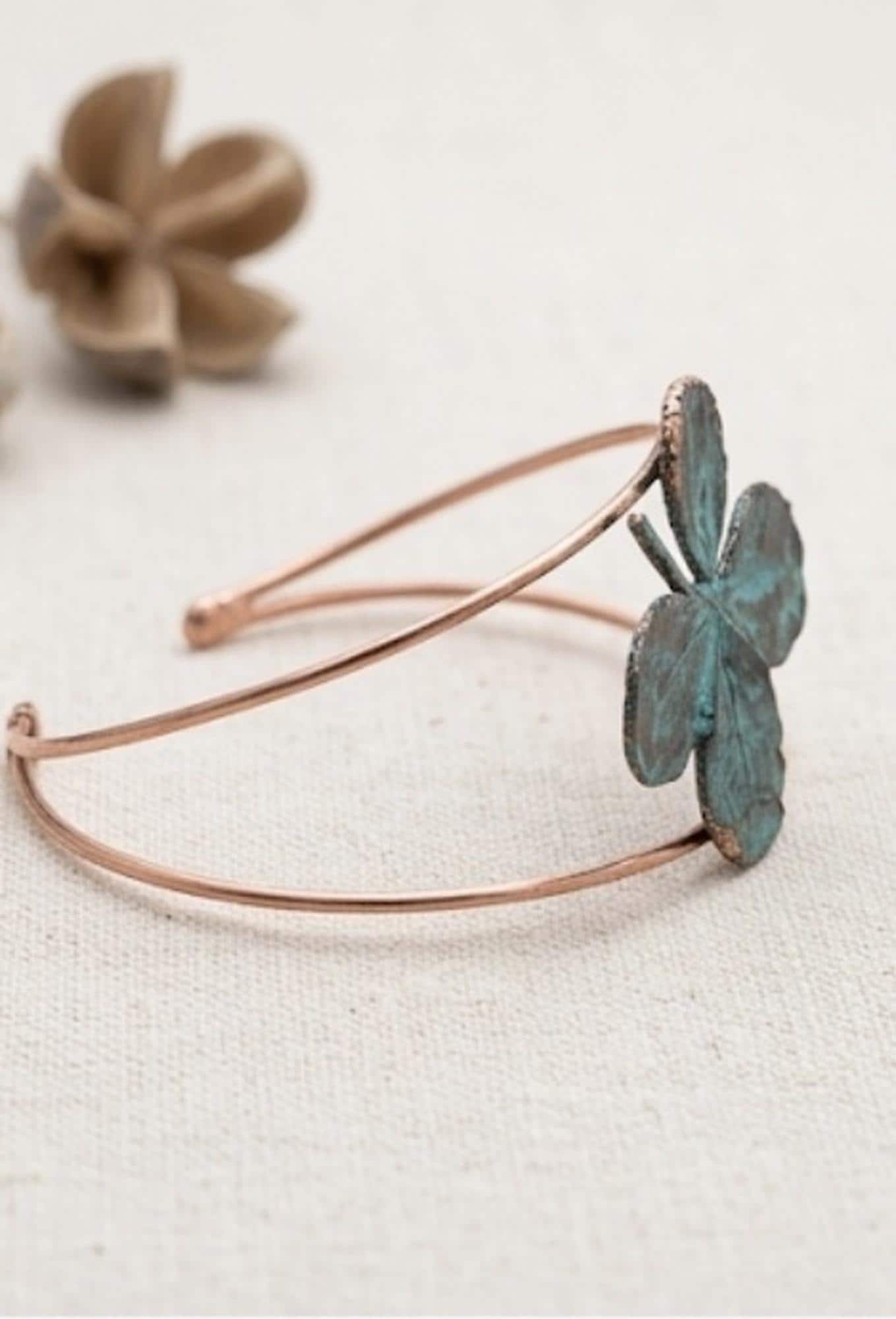 Pulsera de Trébol de Cuatro Hojas en Cobre | Pulsera Ajustable Hecha a Mano | Joyería Artesanal Boho | Amuleto de Suerte -Regalo para mujer
