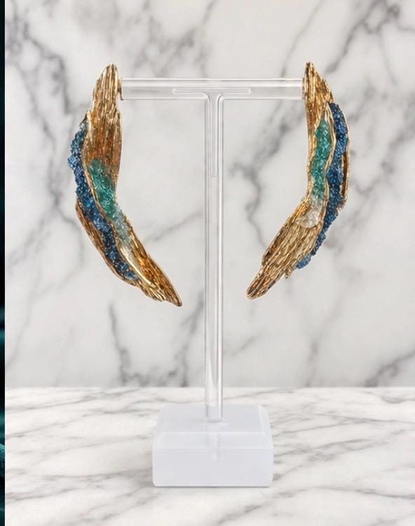 Pendiente largos artesanales ,plata y baño dorado,con un detalle de aguamarina y cuarza-Joyeria unica hecha a mano.