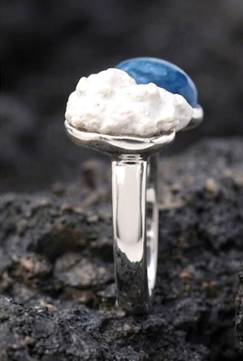 Anillo artesanal de plata,para mujer,ajustable-Joyeria hecha a mano,regalo elegante.Ceramica con forma de rodolito,y cuarzo azul.