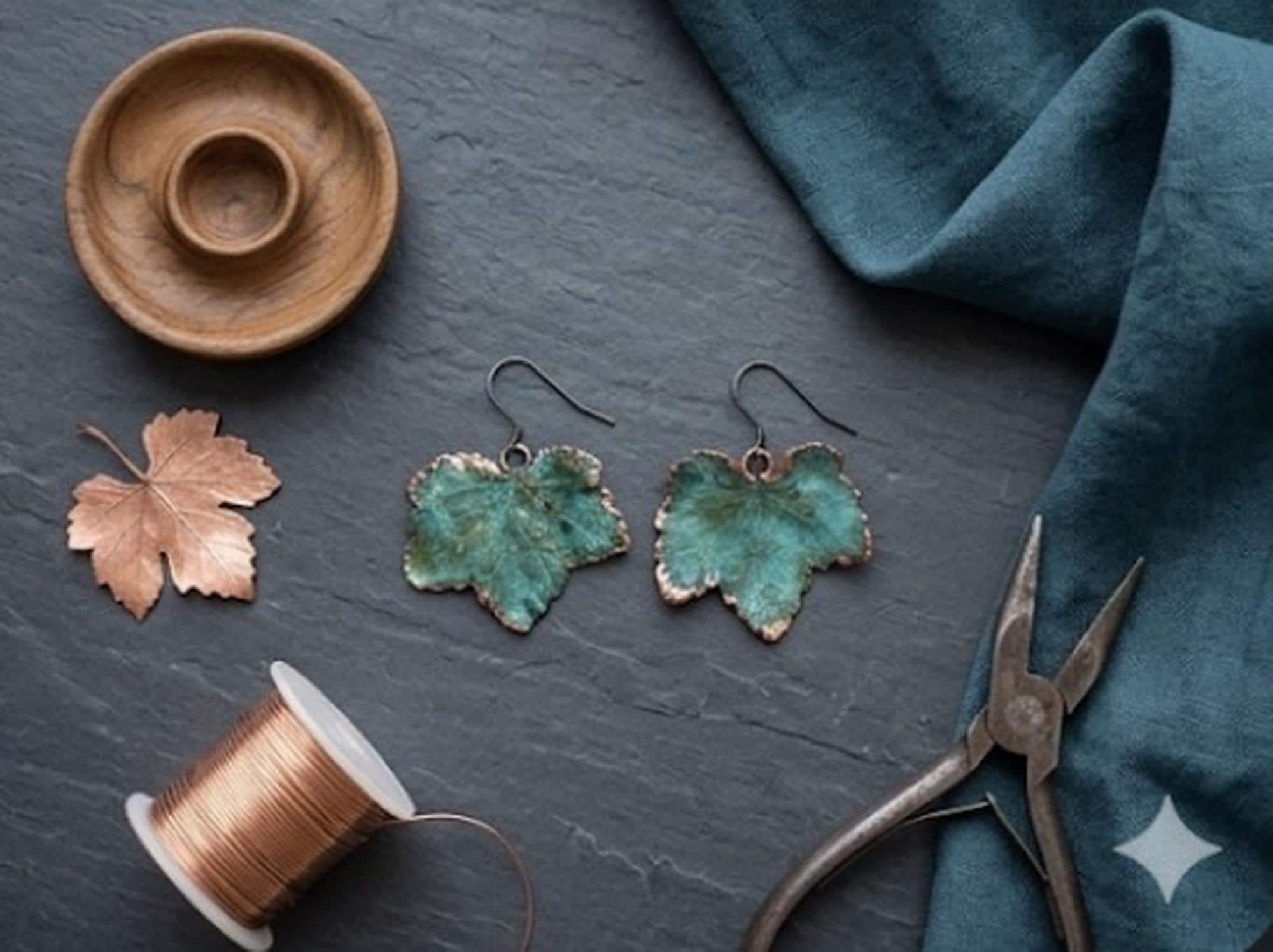 Pendientes hojas naturales bañadas en cobre | Joyería botánica real | Pendientes artesanales únicos | Regalo naturaleza/Regalo para mujer