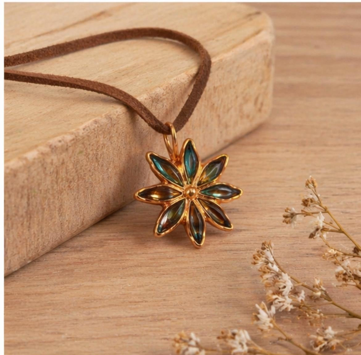 Colgante de Anís Estrellado en Cobre | Collar Boho Artesanal | Joyería Natural | Amuleto Protector y Energético