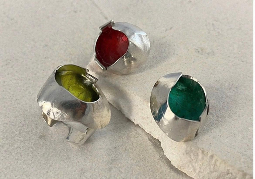 Anillo ajustable de aluminio con esmalte | Joyería artesanal moderna | Anillo contemporáneo color rojo verde lima| Diseño único hecho a mano