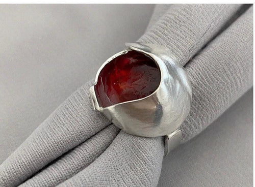Anillo ajustable de aluminio con esmalte | Joyería artesanal moderna | Anillo contemporáneo color rojo verde lima| Diseño único hecho a mano