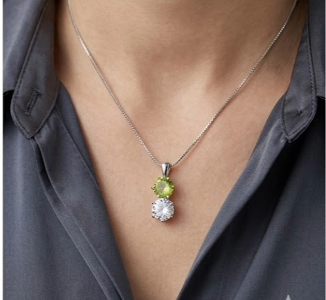 Collar de Peridoto y Circonita en Plata 925, Colgante de Dos Piedras para Mujer, Regalo Elegante y Minimalista para Ella.