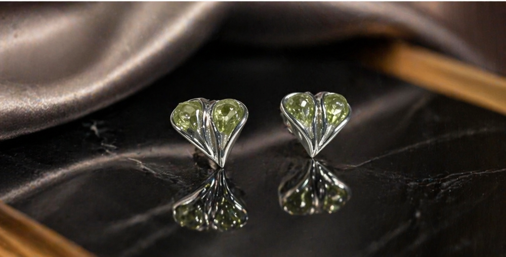 Pendientes de Peridoto en Plata 925 – Diseño Corazón Verde, Joyería Fina Artesanal
